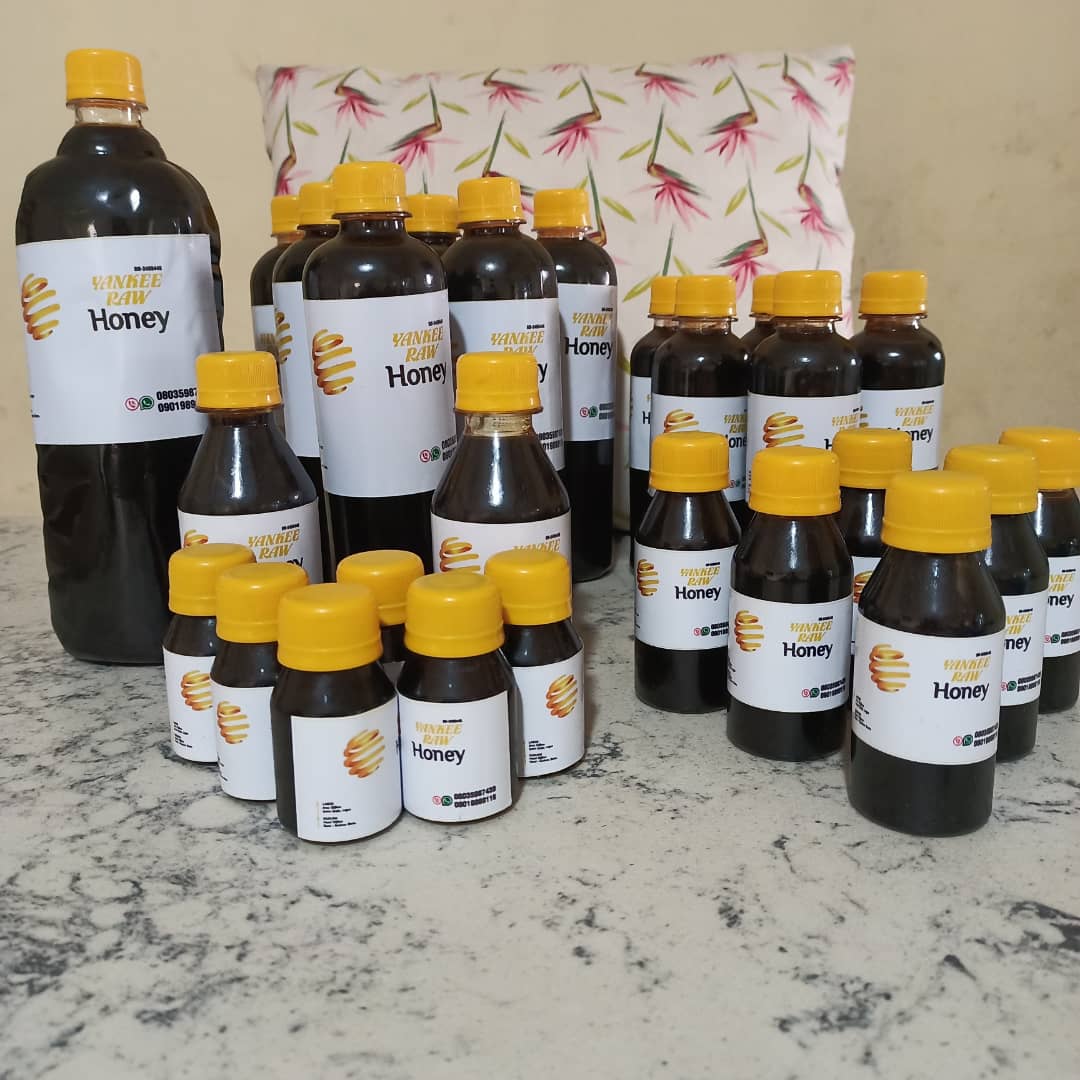 Yankee Raw Honey bottles collection